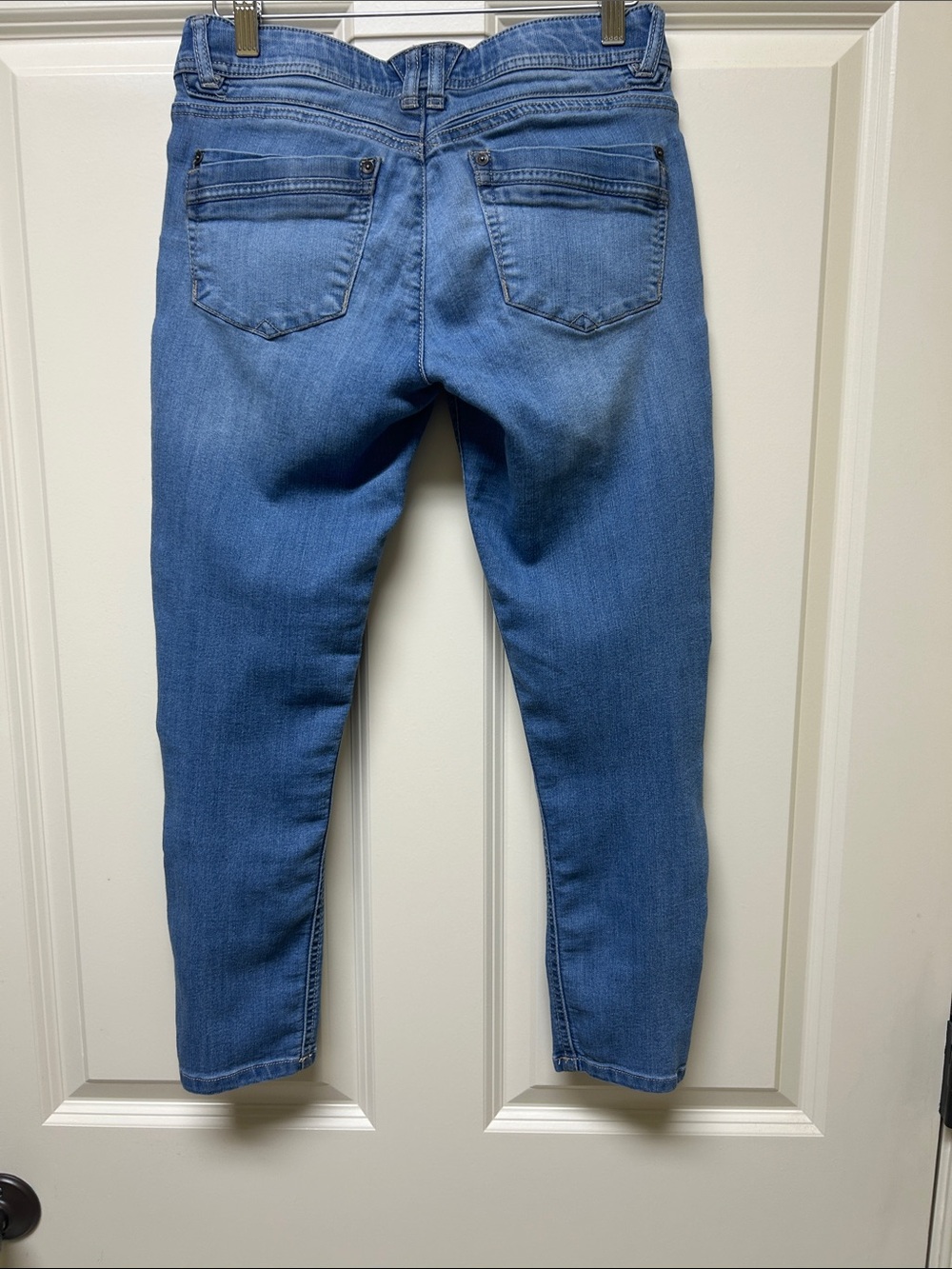 Democracy Light Wash Skinny Jeans in Blue - Picture 2 of 4